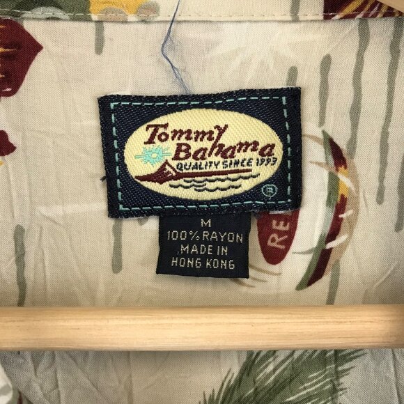 TOMMY BAHAMA Happy Holidays Short Sleeve Button Front Surf Hawaiian Shirt Mens M - Picture 3 of 7